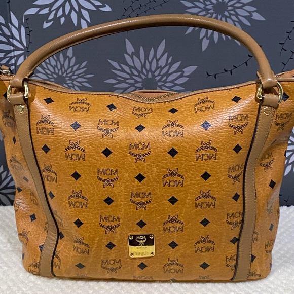 Authentic MCM 2 way tote and sling. Cognac visetos - Picture 3 of 7